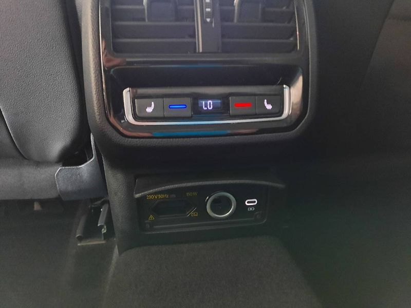 Volkswagen Arteon (2020) 2.0 TDI 4Motion (140kW/190k) D - fotka 19 z 25