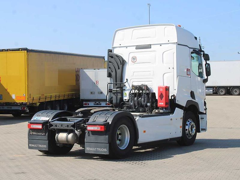 Renault Trucks T T 440, EURO 6, VZDUCHOVÉ PÉROV - fotka 3 z 18