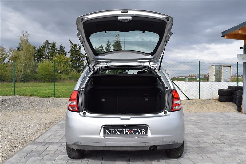 Citroën C3 1,1 i 44KW PO SERVISE NOVÁ STK - fotka 12 z 40
