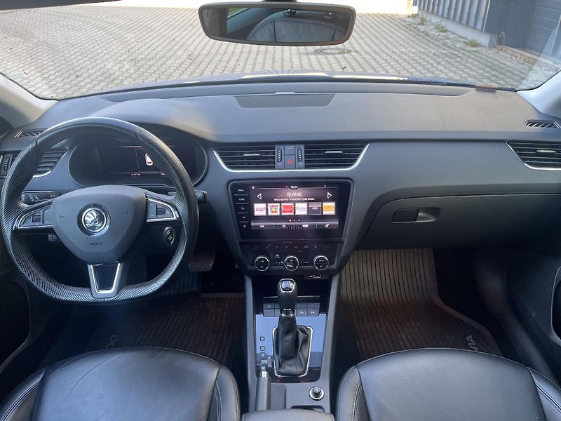 Škoda Octavia 1,5 TSi DSG/Style/servis/pneu - fotka 30 z 41