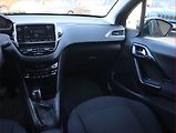 Peugeot 208 (2017) Allure 1.2 PureTech - náhled 8