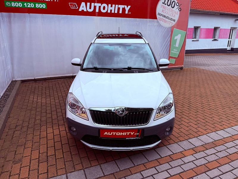 Škoda Roomster Scout 1.2 TSi, Pano, Serviska, - fotka 2 z 22