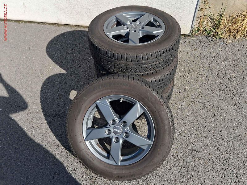 Nissan Qashqai (2017) 1.2 DiG-T, Tekna, +kola - fotka 21 z 21
