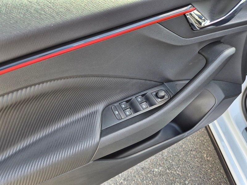 Škoda Scala (2025) Monte Carlo 1.0 TSI 85 kW 7°DS - fotka 16 z 38