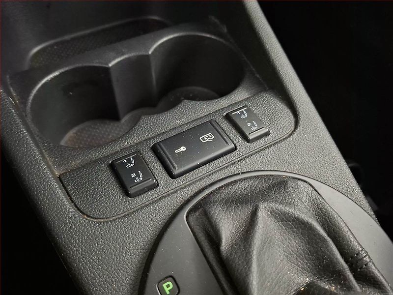 Škoda Fabia (2010) 1.2 TSI, Automat, Tažné - fotka 16 z 16