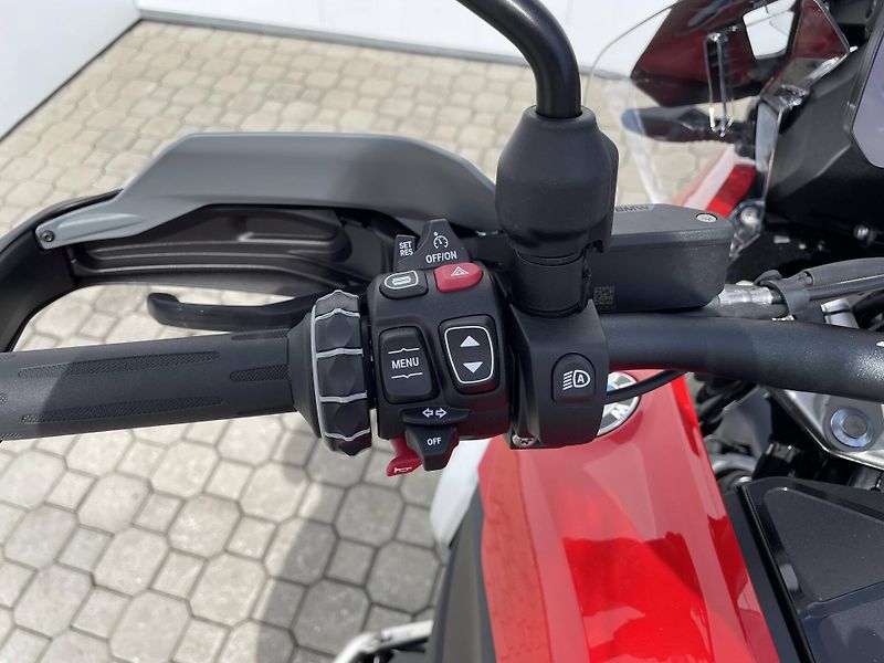BMW (2026) R 1300 GS - fotka 13 z 14