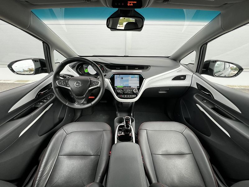 Opel Ampera EV 150kW 60kWh Executive  - fotka 7 z 24