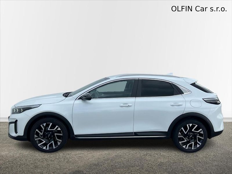 Kia XCeed 1,6 T-GDi 132kW 7DCT STEEL EDI - fotka 10 z 26