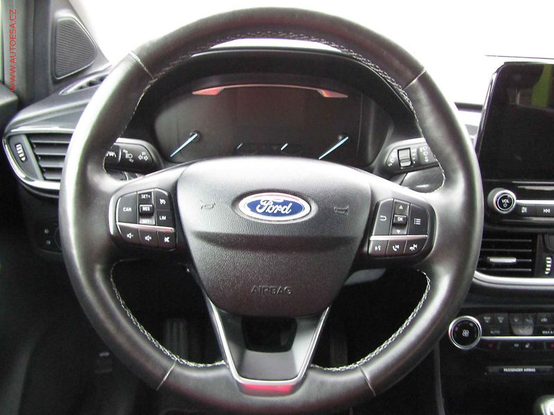Ford Puma (2020) 1.0 EcoBoost, 1.maj,ČR, Navi - fotka 19 z 20