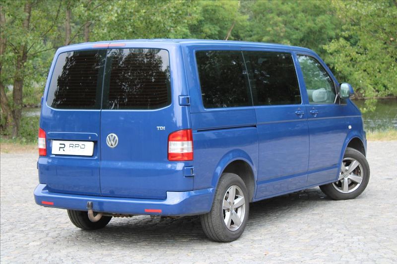 Volkswagen Transporter 2.0 TDI / 9Míst / 140PS / Tažn - fotka 2 z 34