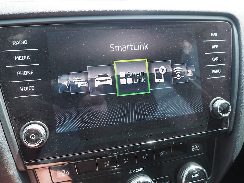 Škoda Octavia (2017) 1.6 TDI Ambiente, Navi - fotka 32 z 35