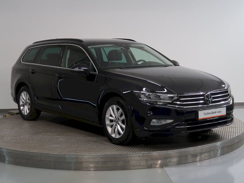 Volkswagen Passat (2022) BUSINESS PREMIUM 2.0TDI 110KW - fotka 6 z 38