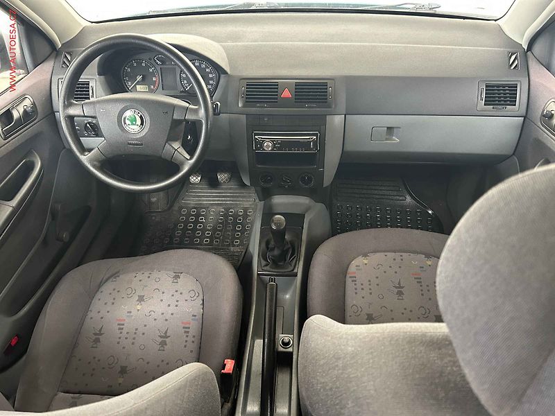 Škoda Fabia (2002) 1.4i, ČR, STK5/28 - fotka 8 z 12