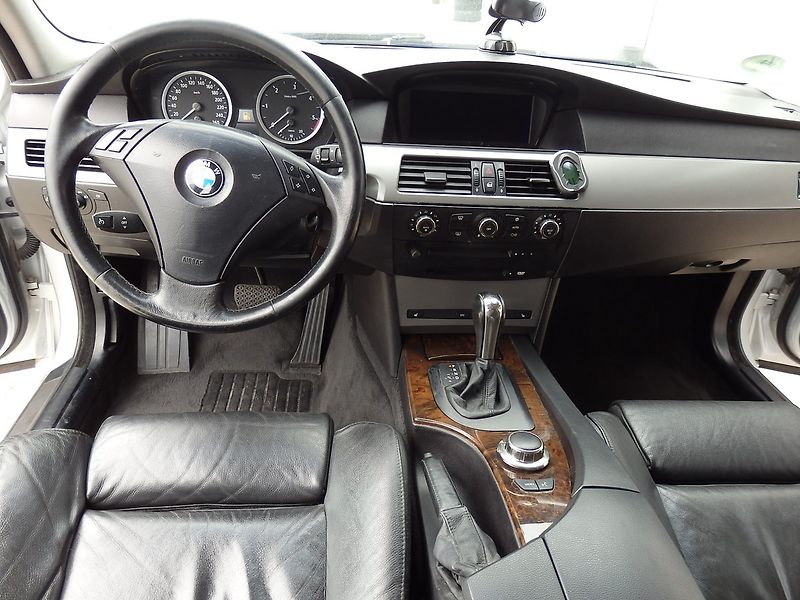 BMW Řada 5 530d 6x AIRBAG, ZÁVĚS - fotka 11 z 16