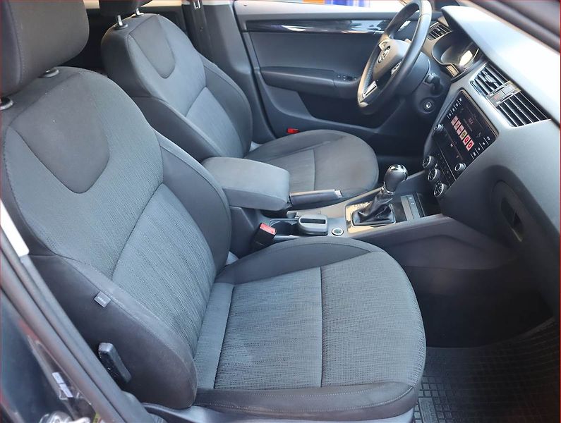 Škoda Octavia (2019) Style 1.6 TDI, Automat - fotka 9 z 20