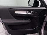 Volvo XC40 (2026) B3 AUT DARK PLUS - náhled 7