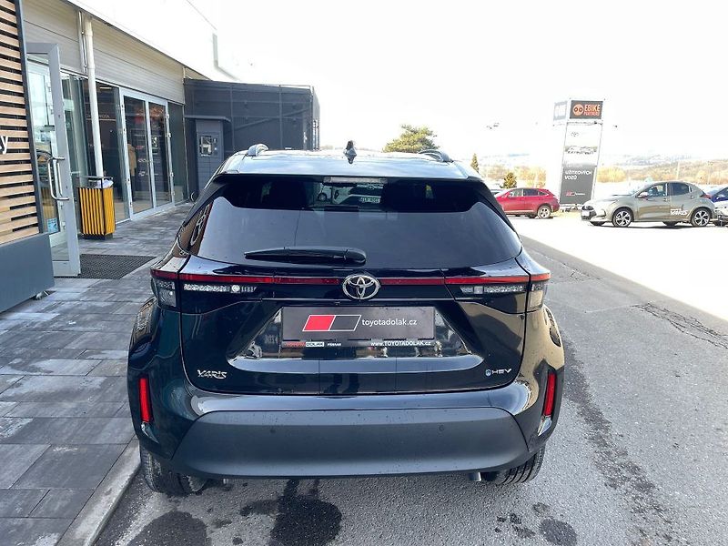 Toyota Yaris Cross 1.5HEV, Style, ČR-1, DPH - fotka 7 z 24