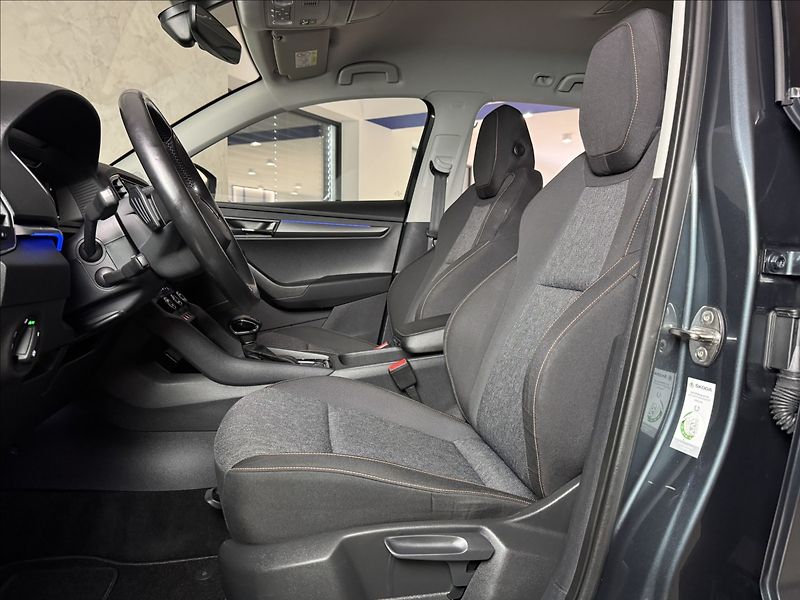 Škoda Karoq 1,5 TSi  DSG Clever Virtual LE - fotka 20 z 45