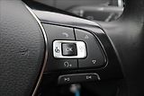Volkswagen Sharan 2,0 TDI  NAVIGACE,TAŽNÉ - náhled 21