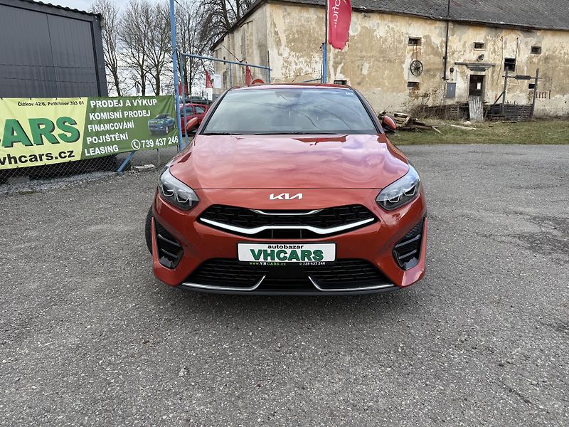 Kia ProCeed 1.5 T-DGi  118kW  7DC GT DPH - fotka 2 z 34