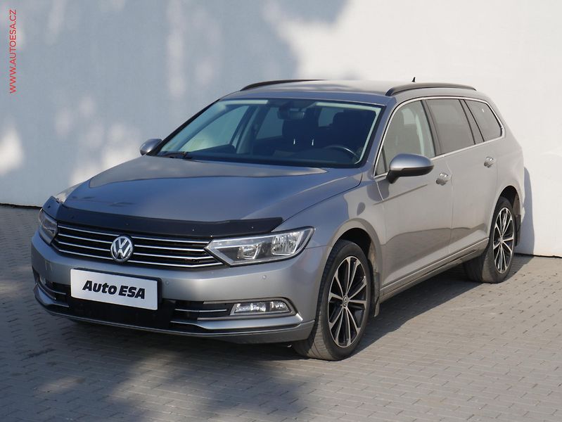 Volkswagen Passat (2017) 2.0 TDi, 1.maj, Comfortline - fotka 3 z 19