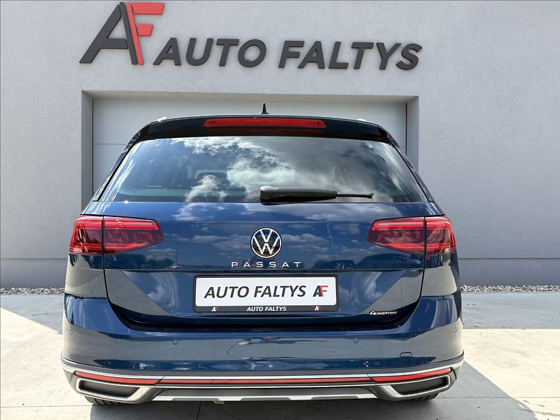 Volkswagen Passat 2,0 TSI 206 KW 4M AUT ALLTRACK - fotka 8 z 36