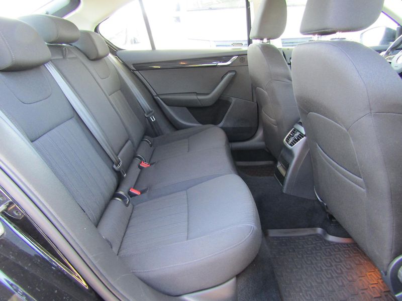 Škoda Octavia (2018) Style 2.0 TDI 110KW DSG - fotka 23 z 29
