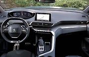 Peugeot 5008.