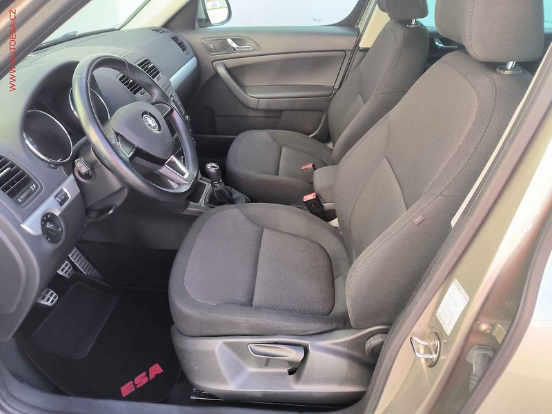 Škoda Yeti (2014) 2.0 TDi Outdoor, Ambition, TZ - fotka 9 z 17