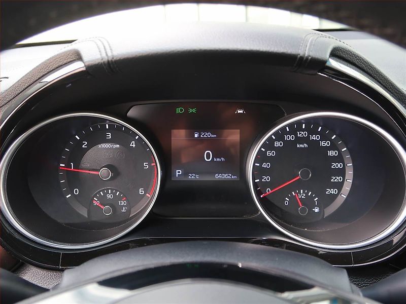Kia Ceed (2020) Gold 1.6 CRDi, Automat - fotka 11 z 18