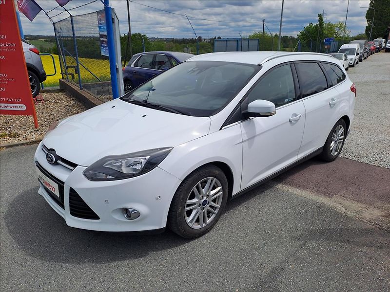 Ford Focus 1,6 ECOBOOST - fotka 1 z 16