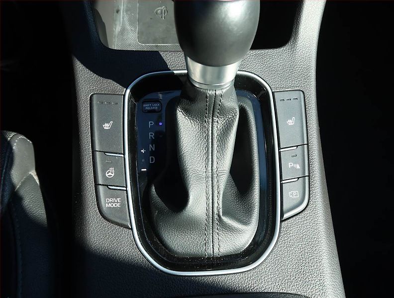Hyundai i30 (2021) Style 1.5 T-GDI MHEV, Automat - fotka 12 z 16
