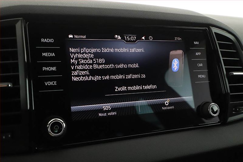 Škoda Karoq (2023) Sportline 1.5 TSI - fotka 16 z 20