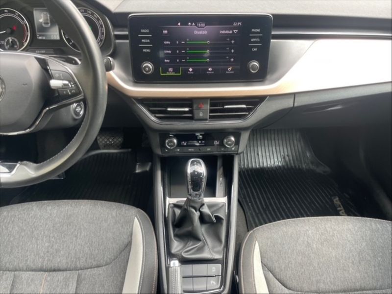 Škoda Scala 1,5 TSI 110 Style AT - fotka 10 z 11