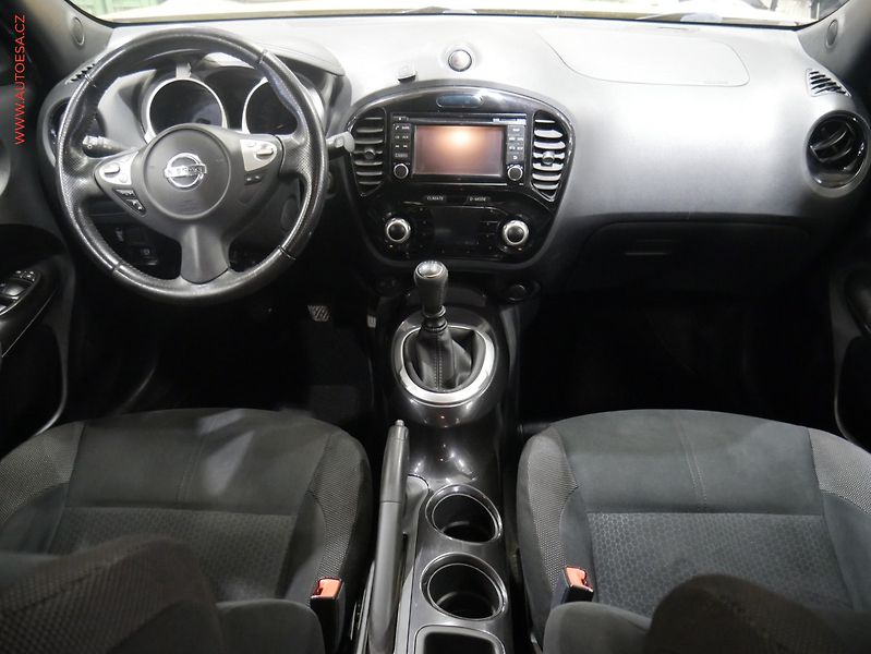 Nissan Juke (2015) 1.2i, 2.maj,ČR, Navi - fotka 8 z 16