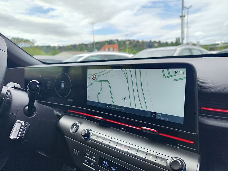 Hyundai Kona 1.6 T-GDi/145kW N-Line - fotka 16 z 32