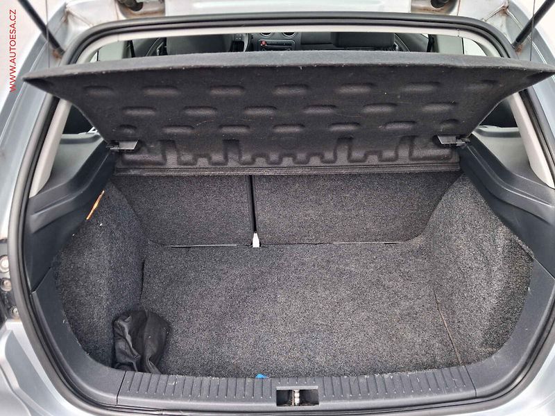 Seat Ibiza (2007) 1.4i, AC, STK4/28 - fotka 7 z 15