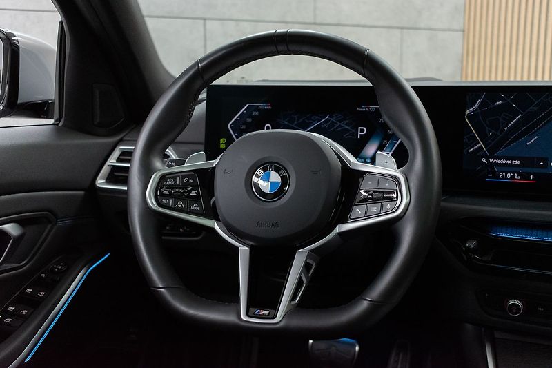 BMW Řada 3 320d xD ///M*TAŽNÉ*ZÁRUKA 2/28 - fotka 19 z 49