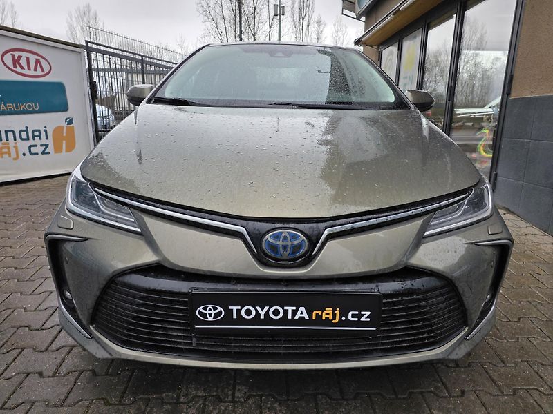 Toyota Corolla 1.8-HYBRID-AUTOMAT-NAVI-KAMERA - fotografie inzerátu