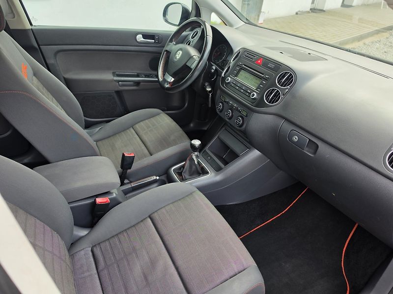 Volkswagen Golf Plus (2006) 1.6 i GOAL - fotka 18 z 26