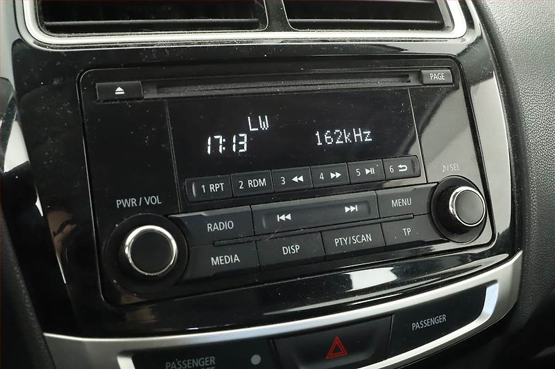 Mitsubishi ASX (2016) 1.6 MIVEC, Tempomat - fotka 12 z 14