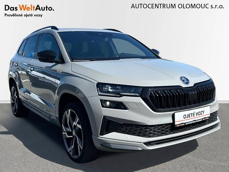 Škoda Karoq (2022) 1.5 TSI 7DSG Sportline - fotka 11 z 33