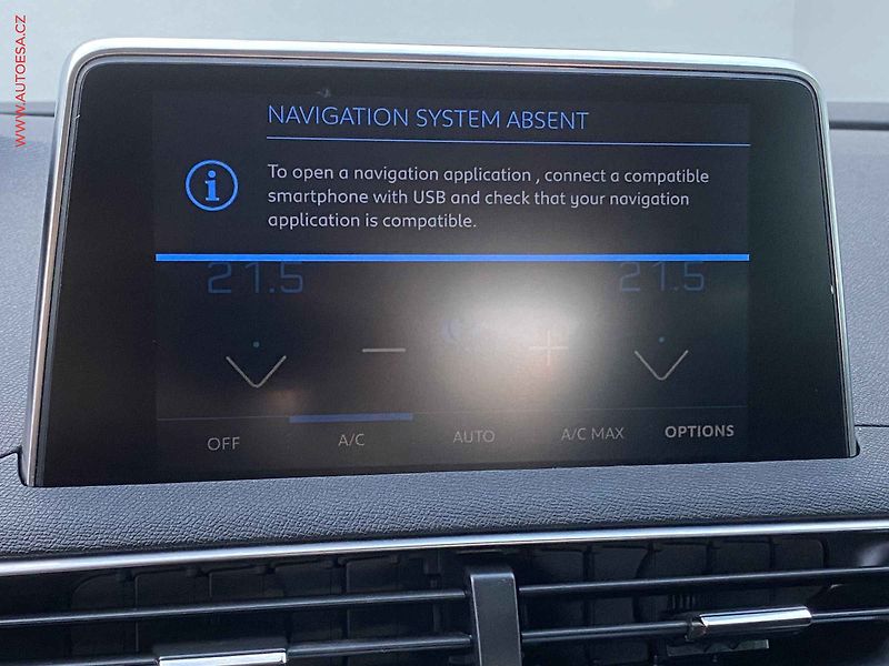 Peugeot 5008 (2021) 1.5HDi, ČR, Active, LED - fotka 16 z 17