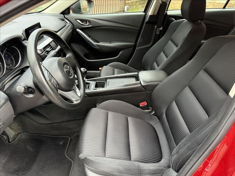 Mazda 6 2,0 - fotka 12 z 22