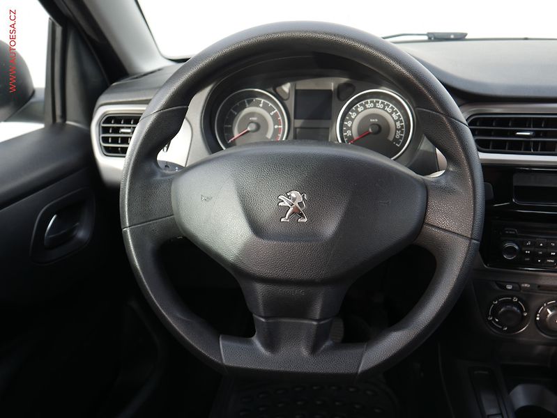 Peugeot 301 (2015) 1.6 VTi, ČR, Allure, park - fotka 13 z 13