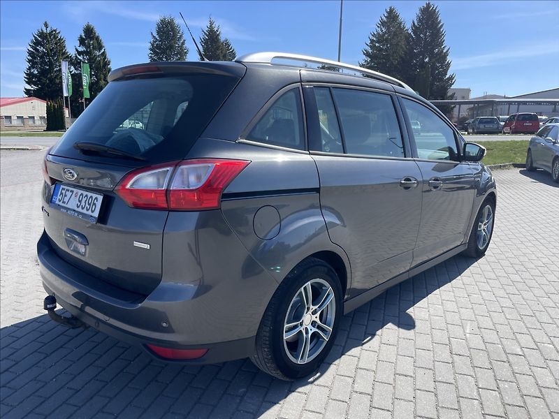 Ford Grand C-MAX 1,0 ECOBOOST 92kw CZauto Tažné - fotka 4 z 28