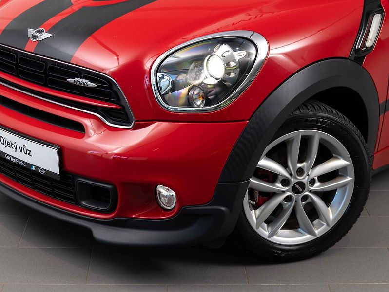 Mini Countryman COOPER JCW - fotka 7 z 22