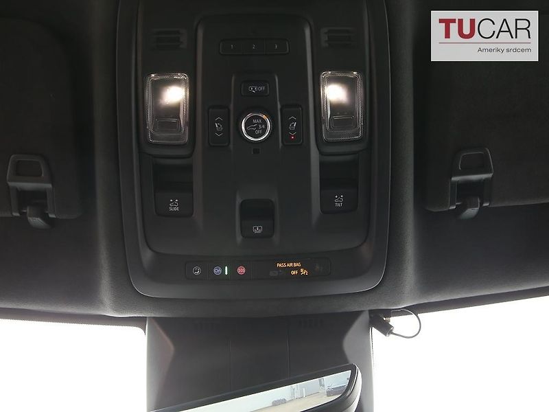 Cadillac Escalade (2021) 6.2 V8 Sport Platinum Záruka! - fotka 32 z 58