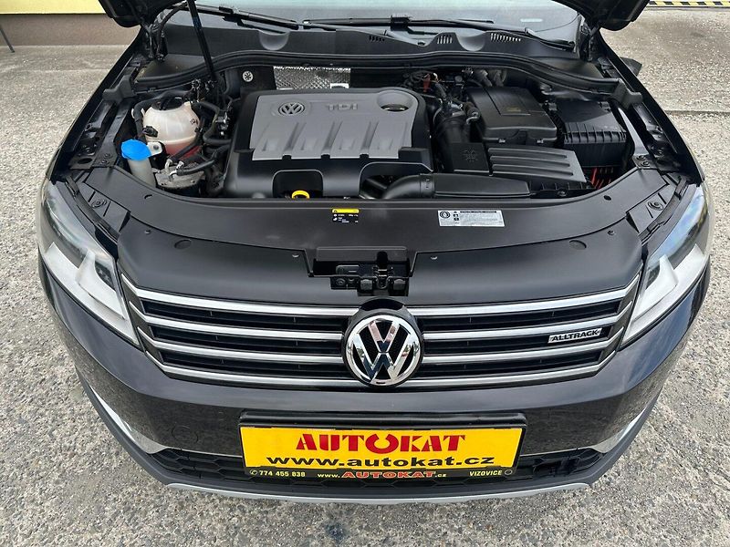 Volkswagen Passat (2014) 2.0TDi 130kW/Alltrack/4x4/1MAJ - fotka 23 z 35