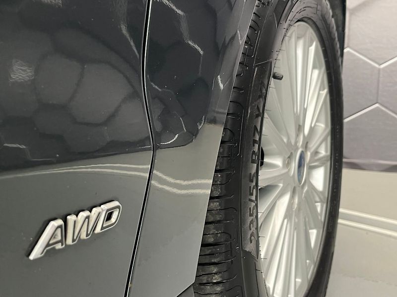 Ford Galaxy 2,0 140kW Titanium AWD 7míst - fotka 34 z 70